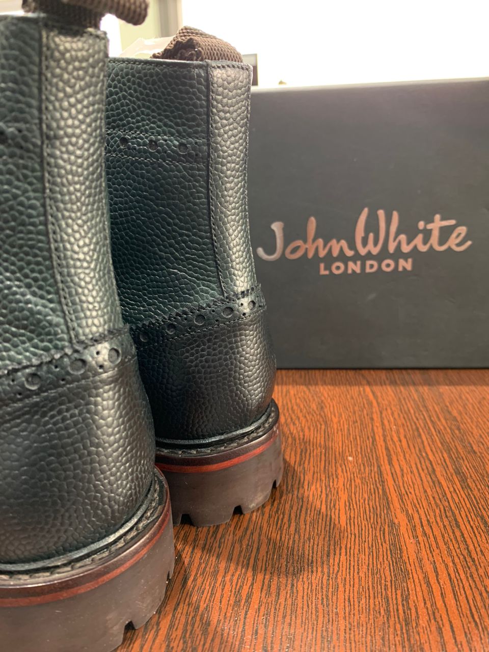 John White Shoe