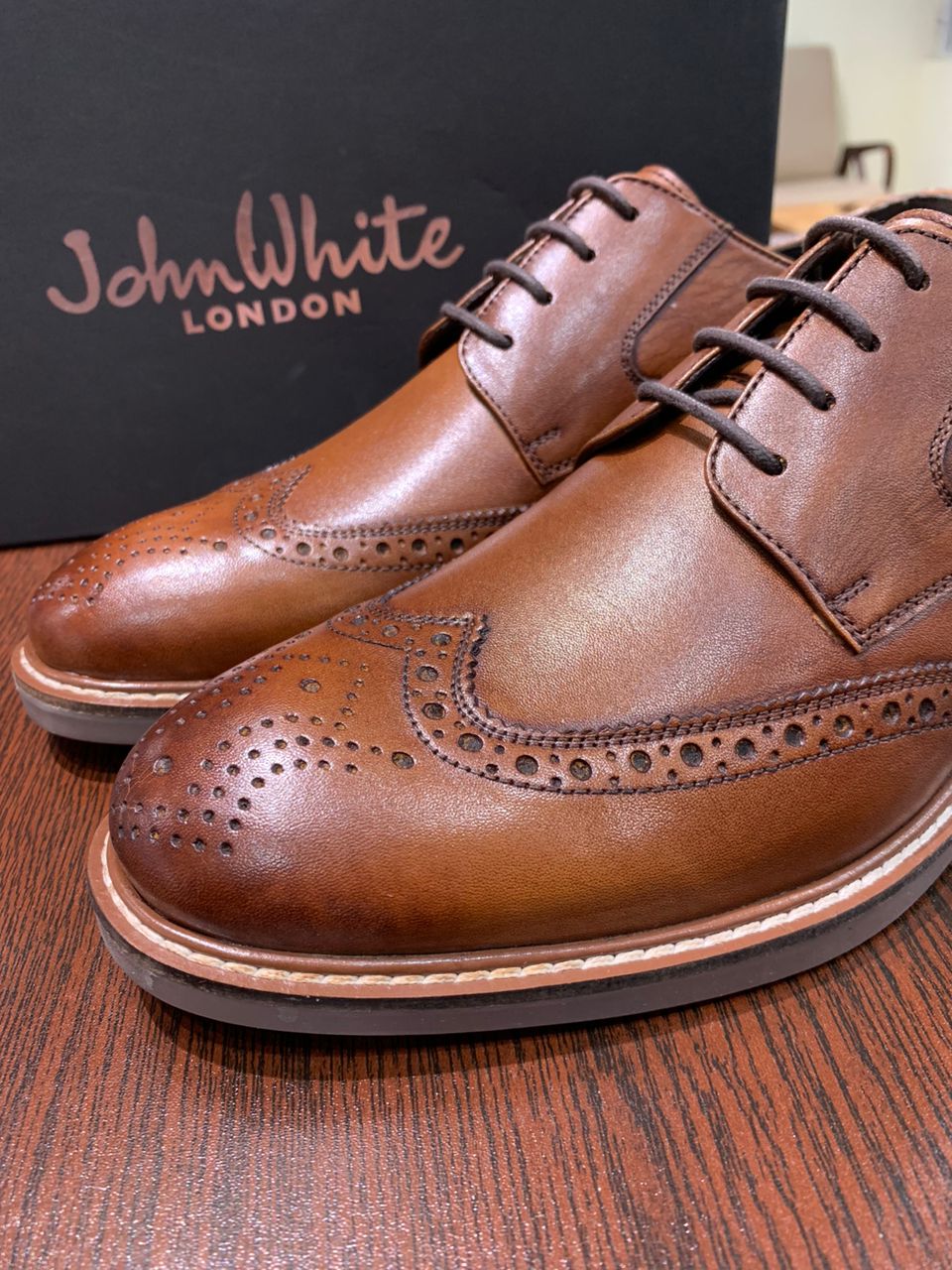 John White Shoe